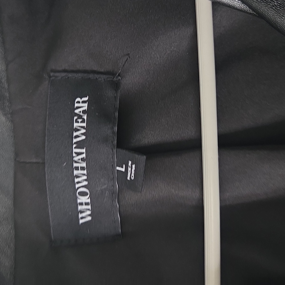 Vegan Leather Moto Jacket (L) - Picture 5 of 9